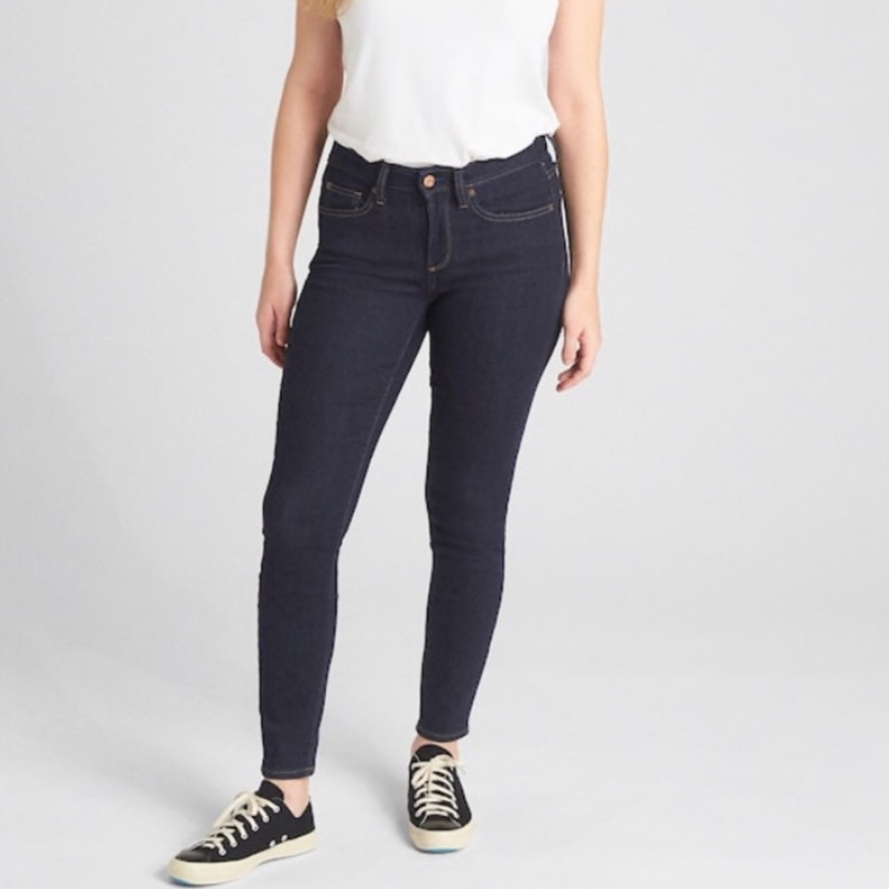 GAP Always Skinny Dark Wash Jeans Size 28 L in Excellent Condition